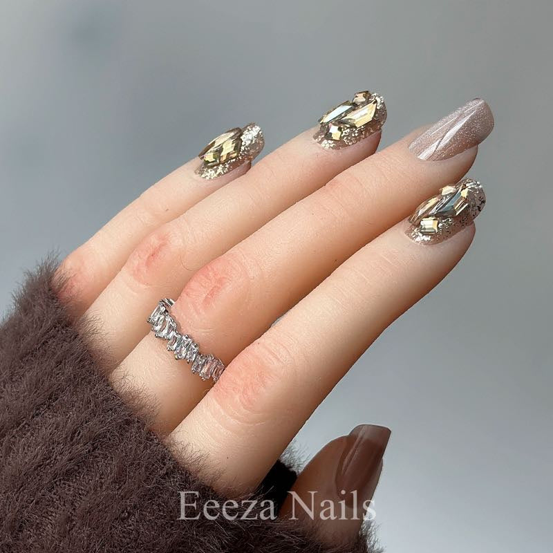 Nude Glitz