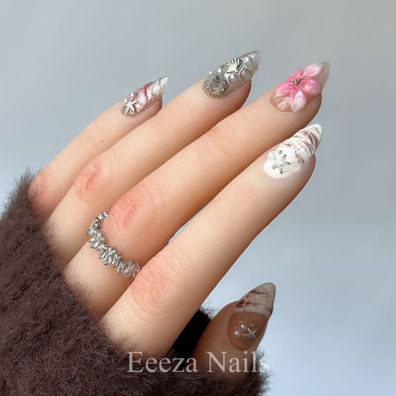 Sandy Petal