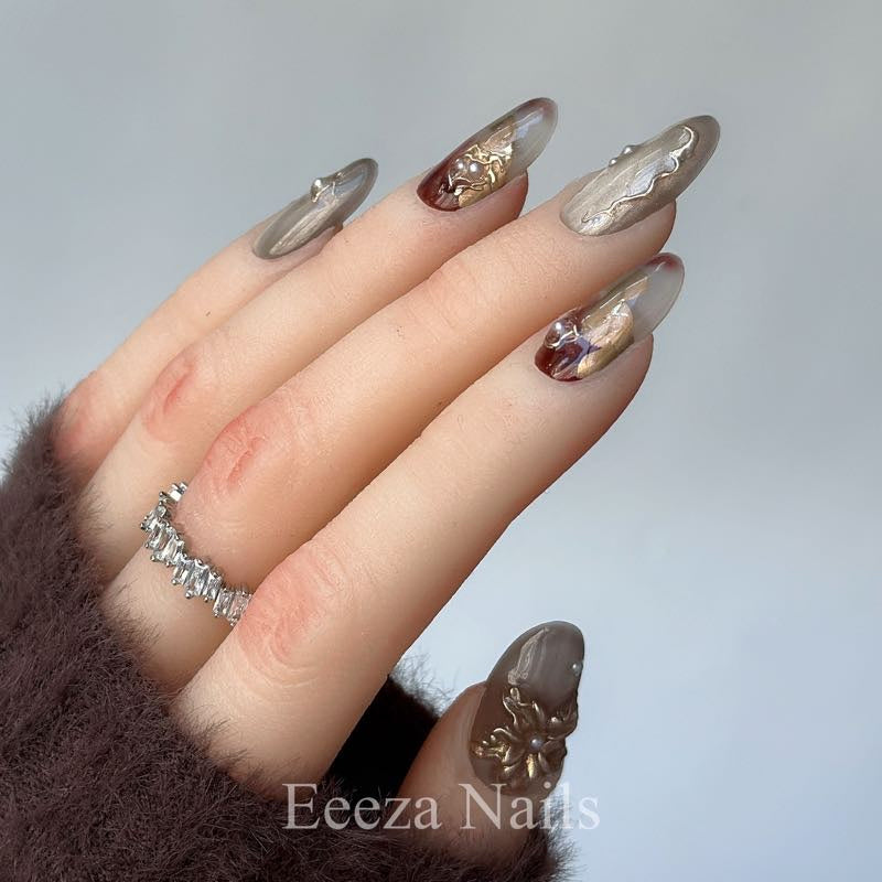 Ash Gold