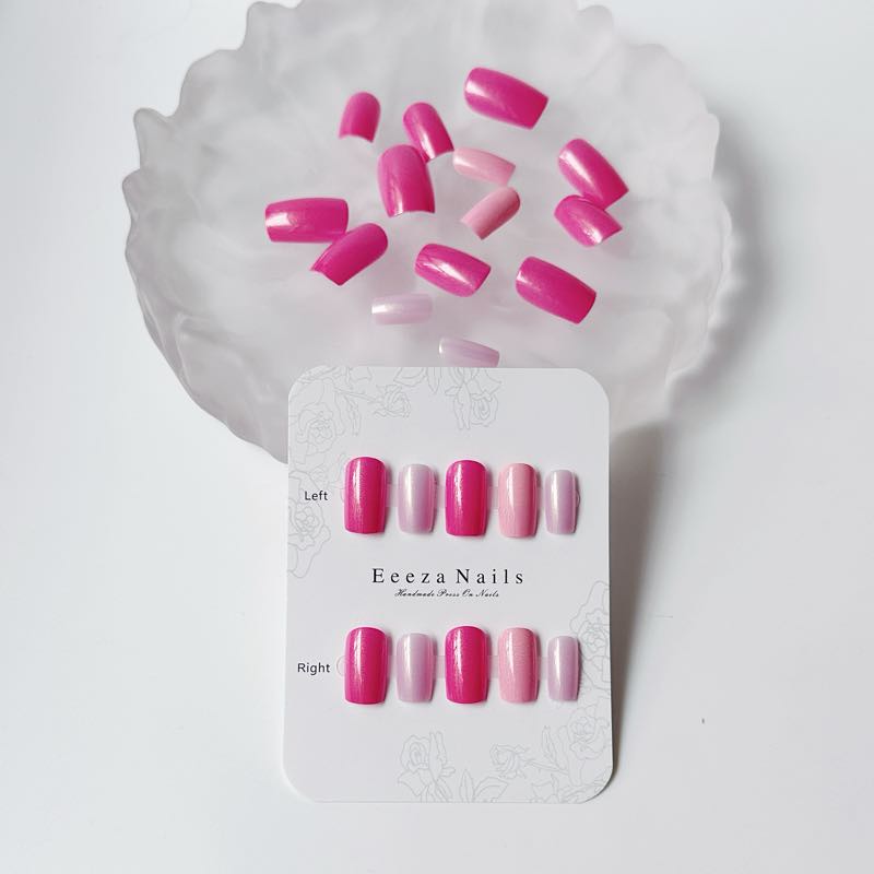 Aurora Rosy Nails