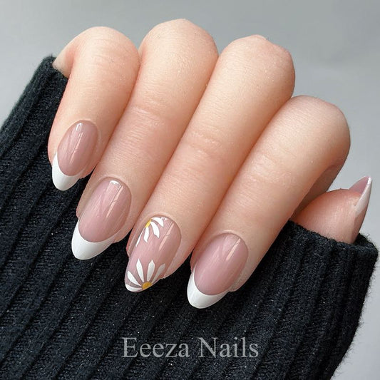 DaisyNude