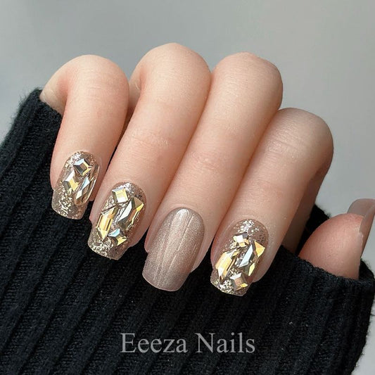 Nude Glitz