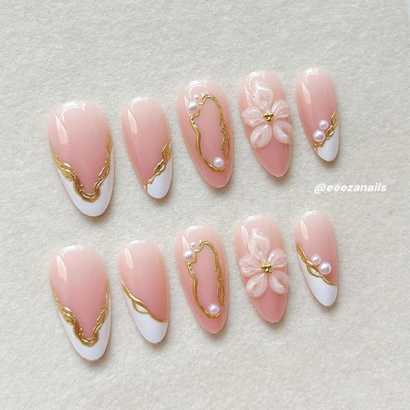 Blossom Gold 24p