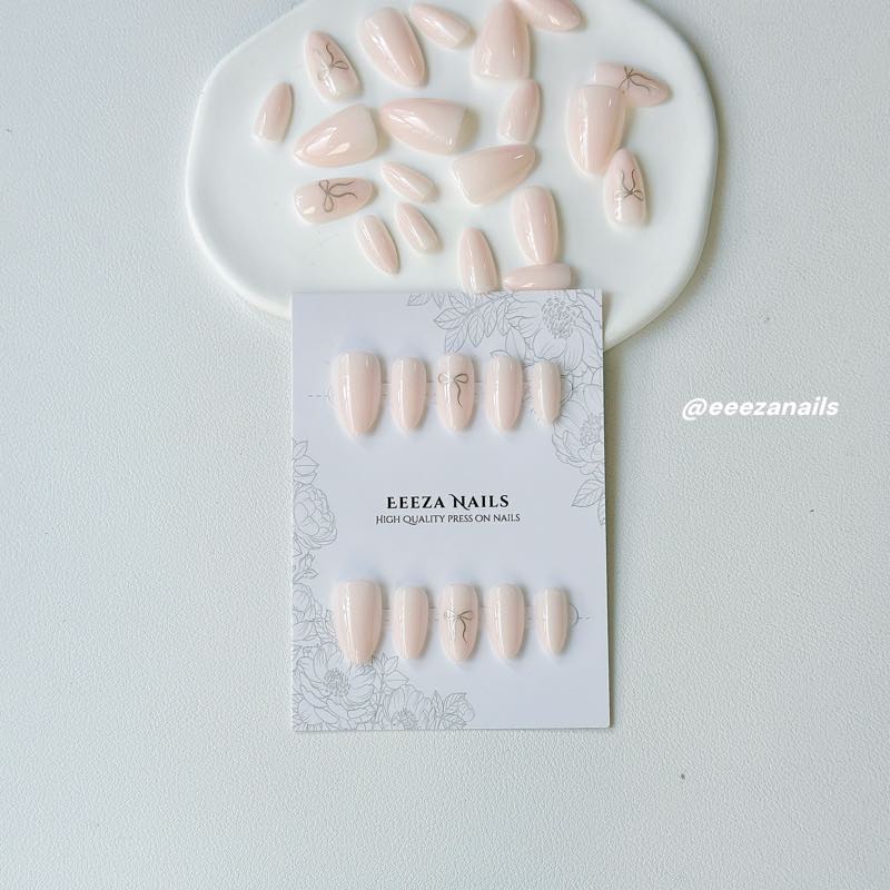 Milky Bows 24p