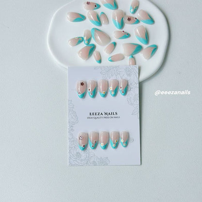 Turquoise Blooms 24p