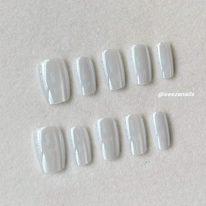 Lunar Sheen 24p