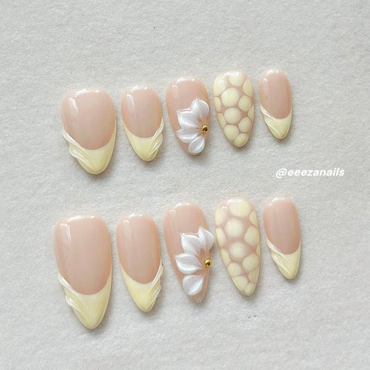 Cream Petal S+M